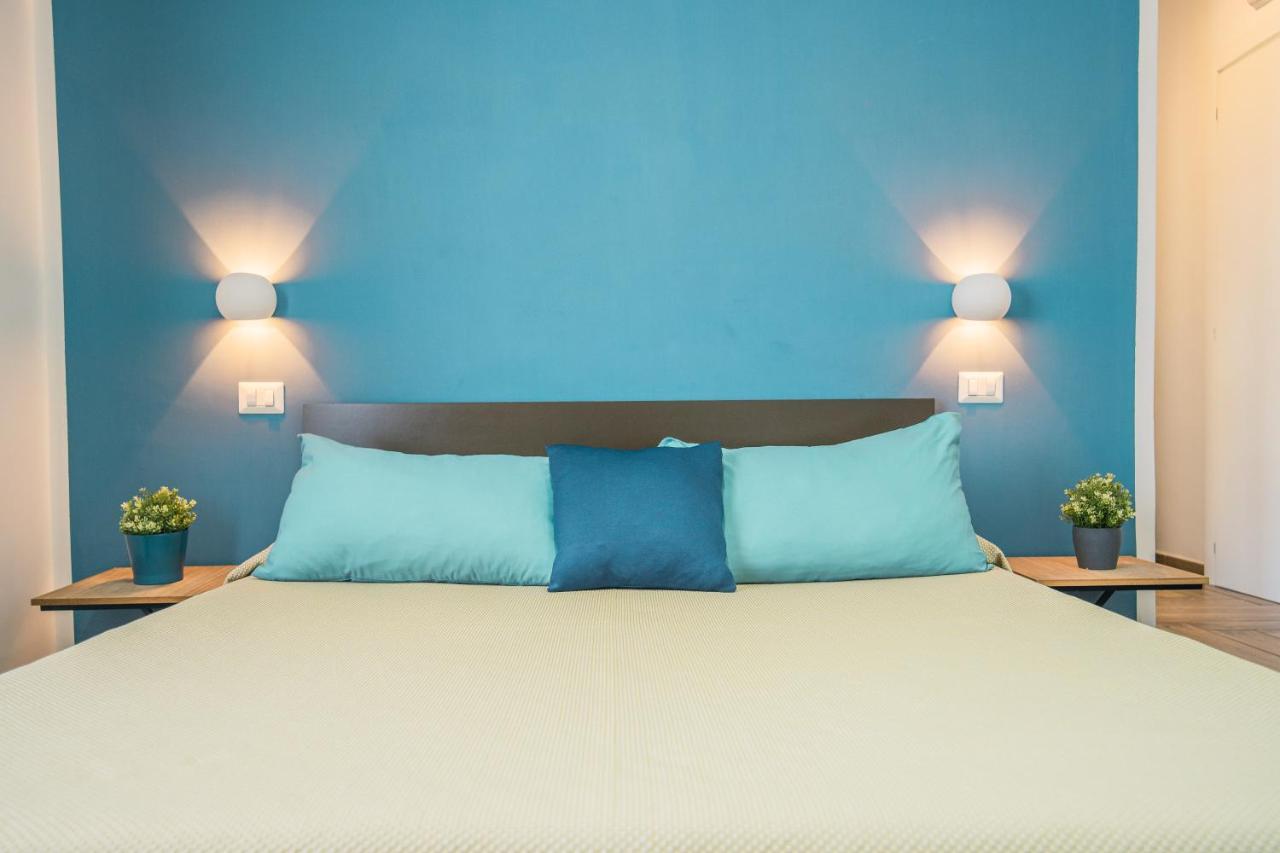 Hub Ferroviario - 12 Posti Letto Per Il Tuo Gruppo A Napoli Con Wifi E Netflix Acomodação com café da manhã Exterior foto